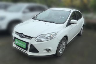 福特 福克斯 2015款 两厢 1.6L 手动舒适型