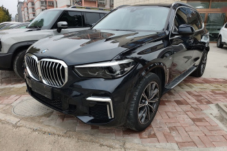 宝马X5 2022款 改款 xDrive 30Li M运动套装