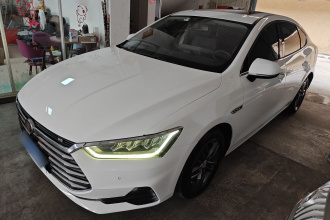 比亚迪 秦Pro 2018款 1.5L 手动智联锋动型