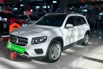 奔驰GLB 2023款 改款 GLB 200 动感型