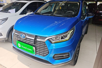 比亚迪 元新能源 2018款 EV360 智联炫酷型