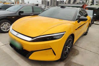 比亚迪 汉L 2025款 EV 四驱激光雷达旗舰型