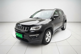 Jeep 指南者 2020款 220T 自动精英版
