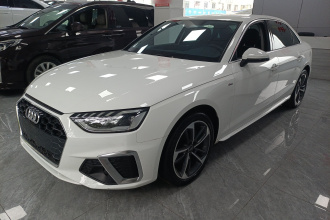 奥迪A4L 2022款 40 TFSI 时尚动感型