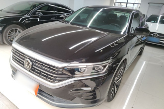 大众 帕萨特 2022款 330TSI 豪华版