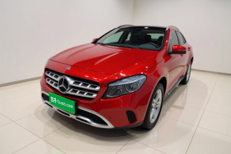 奔驰GLA 2018款 GLA 200 动感型