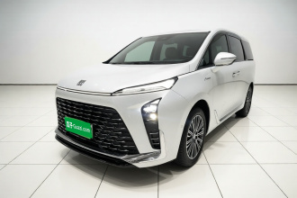 别克GL8新能源 2024款 陆尊 奢享版 6座