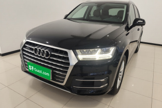 奥迪Q7 2018款 40 TFSI 舒适型