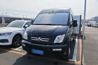 上汽大通MAXUS 新途V80 2023款 2.0T 手动经典傲运通长轴中顶6/7/8/9座