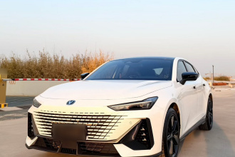 长安UNI-V 2024款 1.5T 高能版