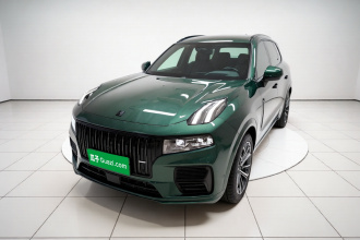 领克09 EM-P 2024款 2.0TD EM-P 四驱ULTRA 六座