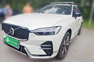 沃尔沃XC60 2024款 B5 四驱峡湾版