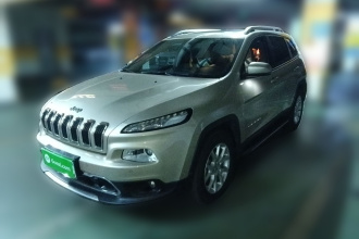 Jeep 自由光 2016款 2.4L 专业智能版
