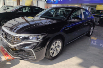 大众 帕萨特新能源 2025款 430PHEV 混动商务版