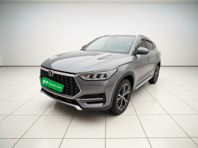 比亚迪 宋PLUS 2020款 1.5T 自动旗舰型