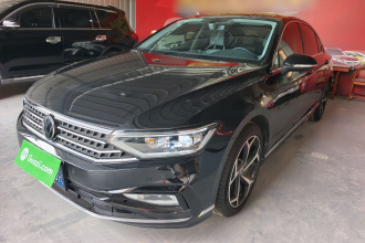 大众 迈腾 2023款 200万辆纪念版 330TSI DSG领先型