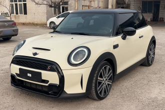 MINI 2023款 2.0T COOPER S 艺术家