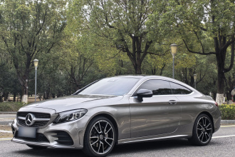 奔驰C级(进口) 2019款 C 260 4MATIC 轿跑车