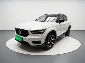 沃尔沃XC40 2021款 T4 四驱智远运动版