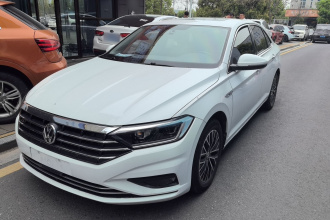 大众 速腾 2021款 200TSI DSG舒适智联版