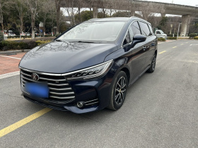 比亚迪 宋MAX 2017款 1.5T 自动智联精英型 7座