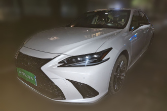 雷克萨斯ES 2020款 260 卓越版
