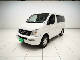 上汽大通MAXUS 新途V80 2023款 2.0T AMT经典傲运通短轴超低顶5/6座