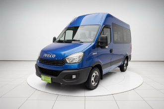 依维柯欧胜 2020款 3.0T 自动超瑞长轴短悬高顶F1C