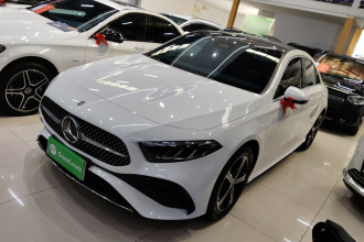 奔驰A级 2023款 A 200 L 时尚型