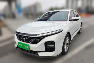 宝骏RC-5 2020款 1.5T CVT智耀尊享型