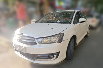 雪铁龙 世嘉 2013款 两厢 1.6L 手动乐尚型