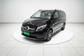 奔驰V级 2022款 V 260 L 长轴距豪华版