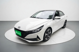 现代 伊兰特 2021款 1.5L CVT LUX尊贵版