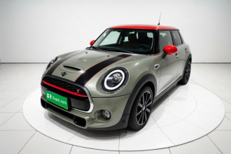 MINI 2019款 2.0T COOPER S 经典派 五门版