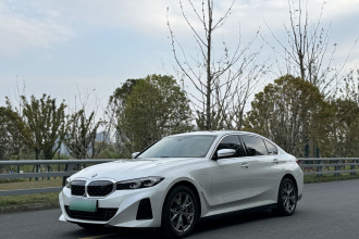 宝马i3 2022款 eDrive 35 L