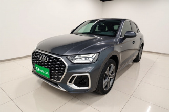 奥迪Q5L Sportback 2022款 40 TFSI 豪华型