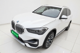 宝马X1 2022款 改款 xDrive25Li 尊享型