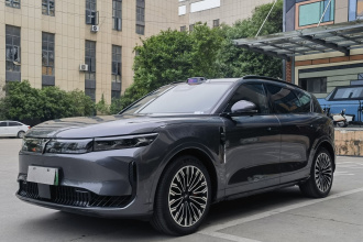 岚图汽车 岚图FREE 2025款 FREE+ 后驱乾崑版