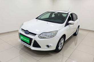 福特 福克斯 2012款 两厢 1.6L 手动风尚型