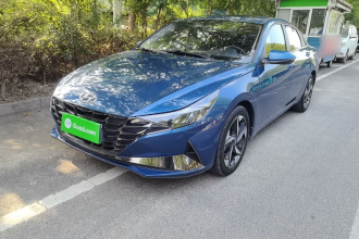 现代 伊兰特 2021款 1.5L CVT LUX尊贵版