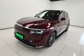 鸿蒙智行 问界M8 2025款 增程 Ultra版 53.4kWh 5座版 (192线激光雷达）