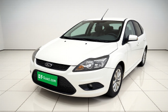 福特 福克斯 2013款 两厢经典 1.8L 自动基本型