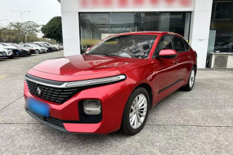 宝骏RC-5 2020款 1.5T CVT智耀豪华型