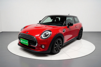 MINI 2019款 1.5T COOPER 艺术家