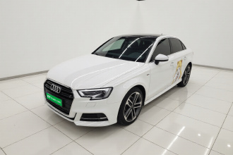 奥迪A3 2018款 30周年年型 Limousine 35 TFSI 进取型