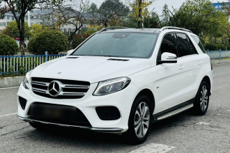 奔驰GLE 2018款 GLE 320 4MATIC 动感型臻藏版