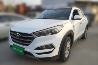 现代 途胜 2018款 1.6T 双离合两驱15周年特别版