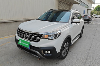起亚 智跑 2018款 2.0L 自动智享豪华版 国V