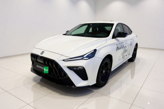 名爵 MG5天蝎座 2022款 1.5T Trophy运动豪享版