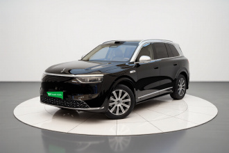 鸿蒙智行 问界M8 2025款 增程 Max+版 53.4kWh 5座版 (192线激光雷达）